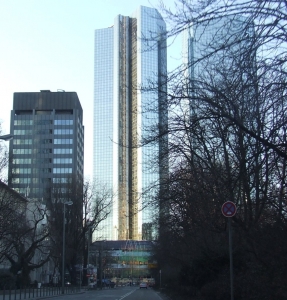 Frankfurt SKYLINE4.JPG